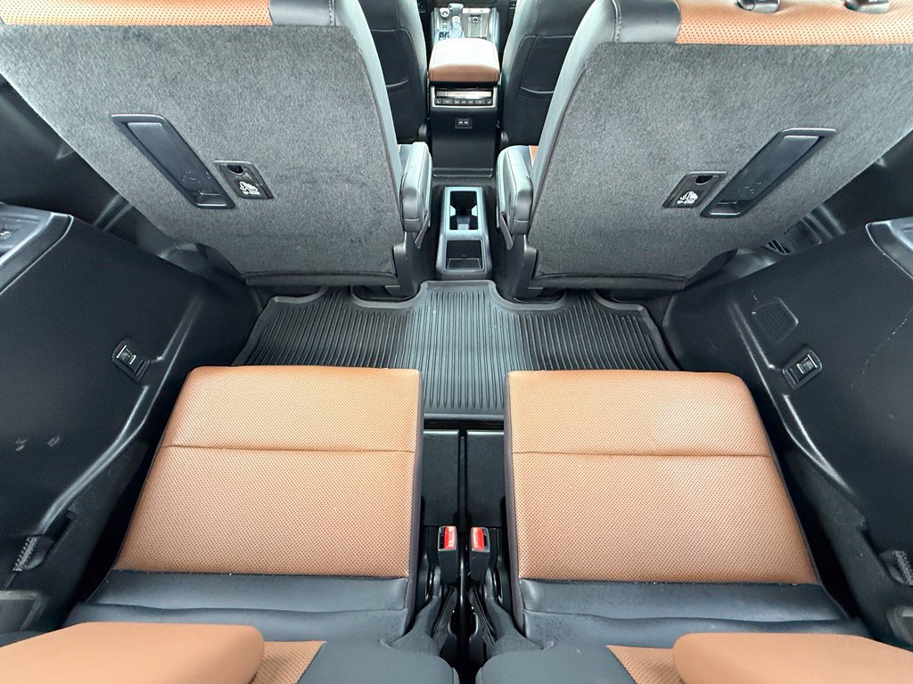 Used 2026 Lexus GX 550 w/ Accessory Package (2T) AWD/4WD image 39