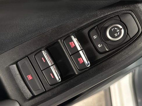 Certified 2026 Subaru Crosstrek 2.5i Limited w/ Crosstrek Mirror Package image 14