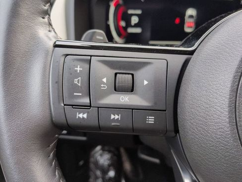 Certified 2024 Nissan Rogue SL w/ SL Premium Package FWD image 25