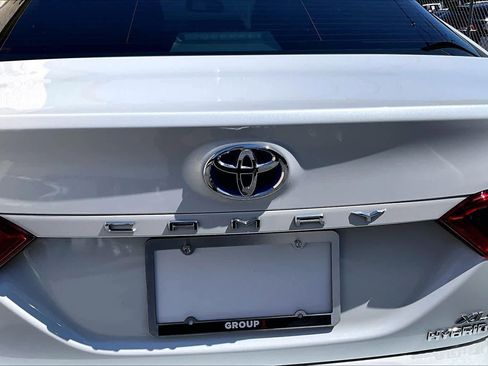 Used 2021 Toyota Camry XLE FWD image 31