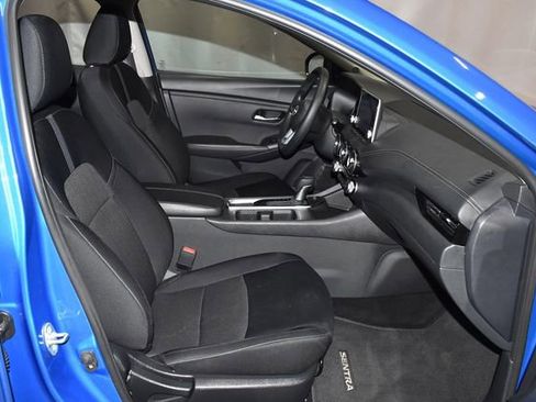 Used 2024 Nissan Sentra SV image 25