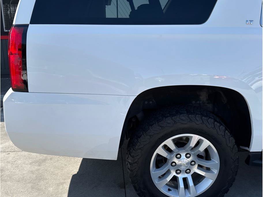 Used 2019 Chevrolet Suburban LT AWD/4WD image 52