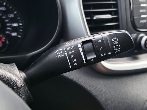 Used 2017 Kia Sorento AWD image 28