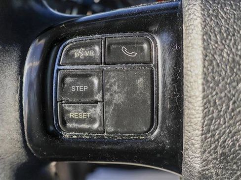 Used 2018 Dodge Grand Caravan SXT w/ Blacktop Package image 14