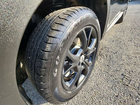 Certified 2024 Dodge Hornet GT Plus w/ GT Blacktop Package image 19