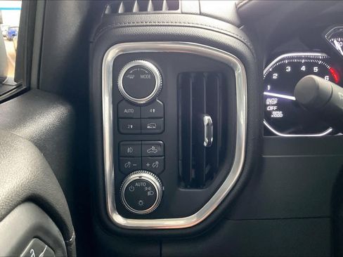 Used 2021 GMC Sierra 1500 Elevation AWD/4WD image 33