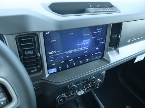 New 2025 Ford Bronco Big Bend image 5