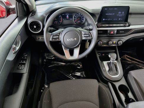 Used 2024 Kia Forte LXS w/ LXS Technology Package FWD image 20