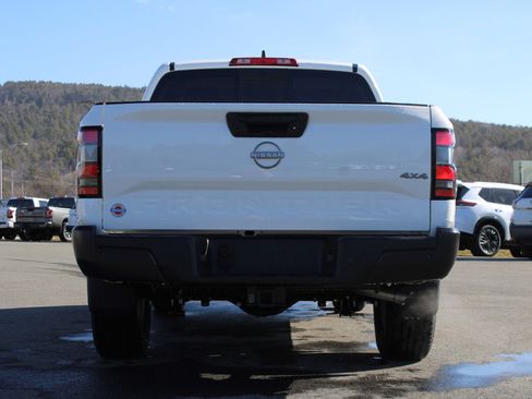 New 2026 Nissan Frontier S w/ Tow Package AWD/4WD image 6