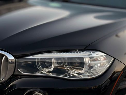 Used 2018 BMW X5 xDrive35i image 12