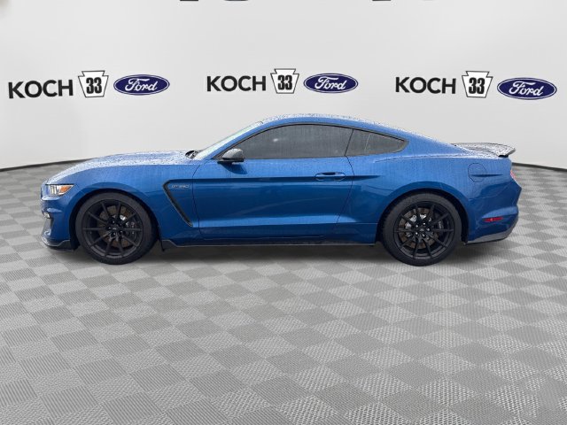 Used 2017 Ford Mustang Shelby GT350 RWD image 4
