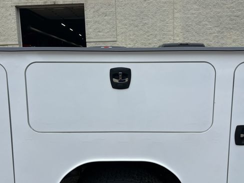 New 2025 Ford F550 XLT w/ XLT Value Package image 38