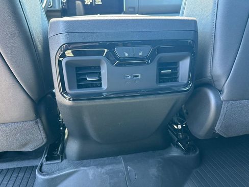 New 2026 GMC Sierra 1500 AT4 w/ AT4 Premium Package AWD/4WD image 23