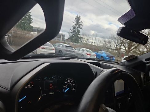 Used 2020 Ford F150 Lariat w/ Equipment Group 502A Luxury image 6