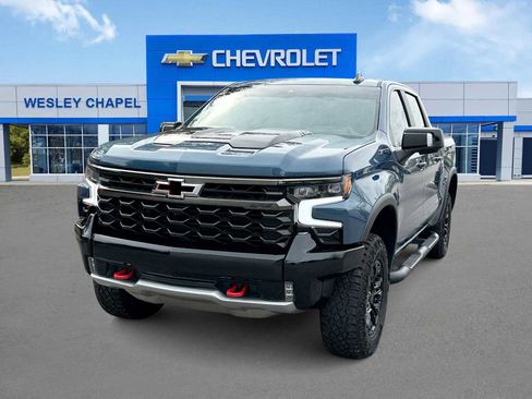 Used 2024 Chevrolet Silverado 1500 ZR2 w/ Technology Package image 1