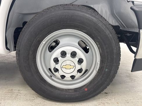 New 2026 Chevrolet Express 3500 w/ Power Convenience Package RWD image 35