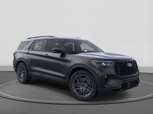 New 2026 Ford Explorer ST-Line w/ ST-Line Street Pack RWD image 7