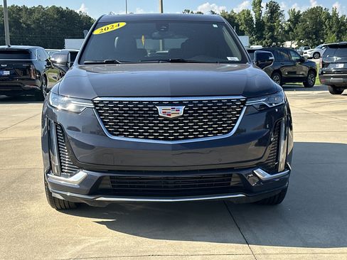Used 2024 Cadillac XT6 Luxury w/ LPO, Floor Liner Package AWD/4WD image 2