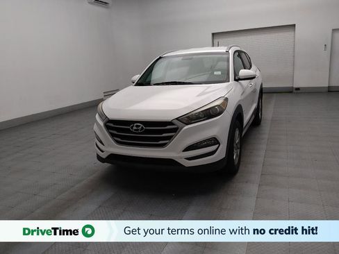 Used 2017 Hyundai Tucson SE image 1