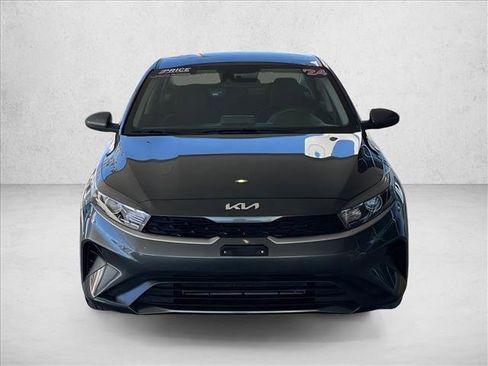 Used 2024 Kia Forte LXS image 7