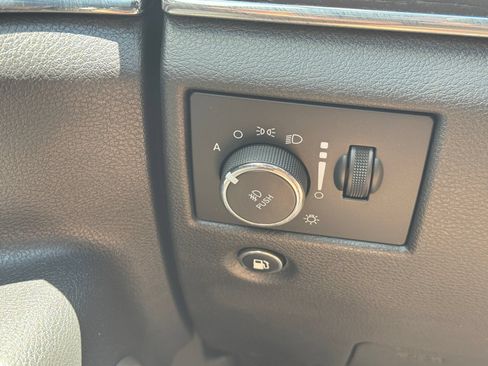 Used 2020 Jeep Grand Cherokee Summit AWD/4WD image 21