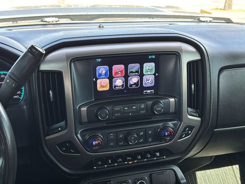 Used 2017 GMC Sierra 2500 Denali w/ Duramax Plus Package image 24