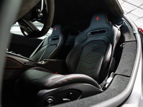 Used 2023 Maserati MC20 Coupe image 36