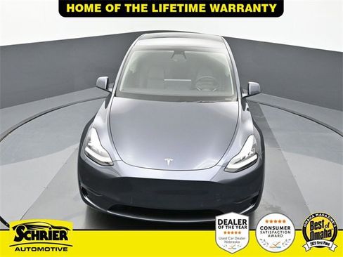 Used 2022 Tesla Model Y Long Range image 65