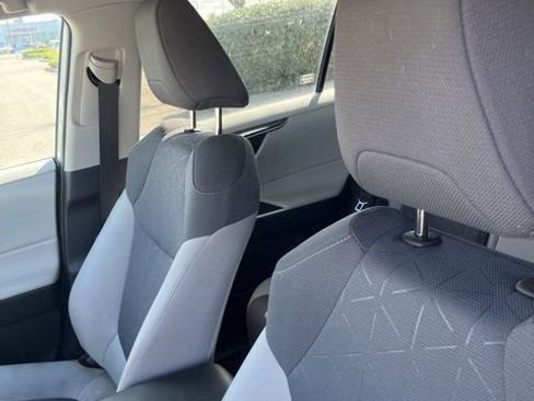 Used 2023 Toyota RAV4 XLE w/ Convenience Package image 11