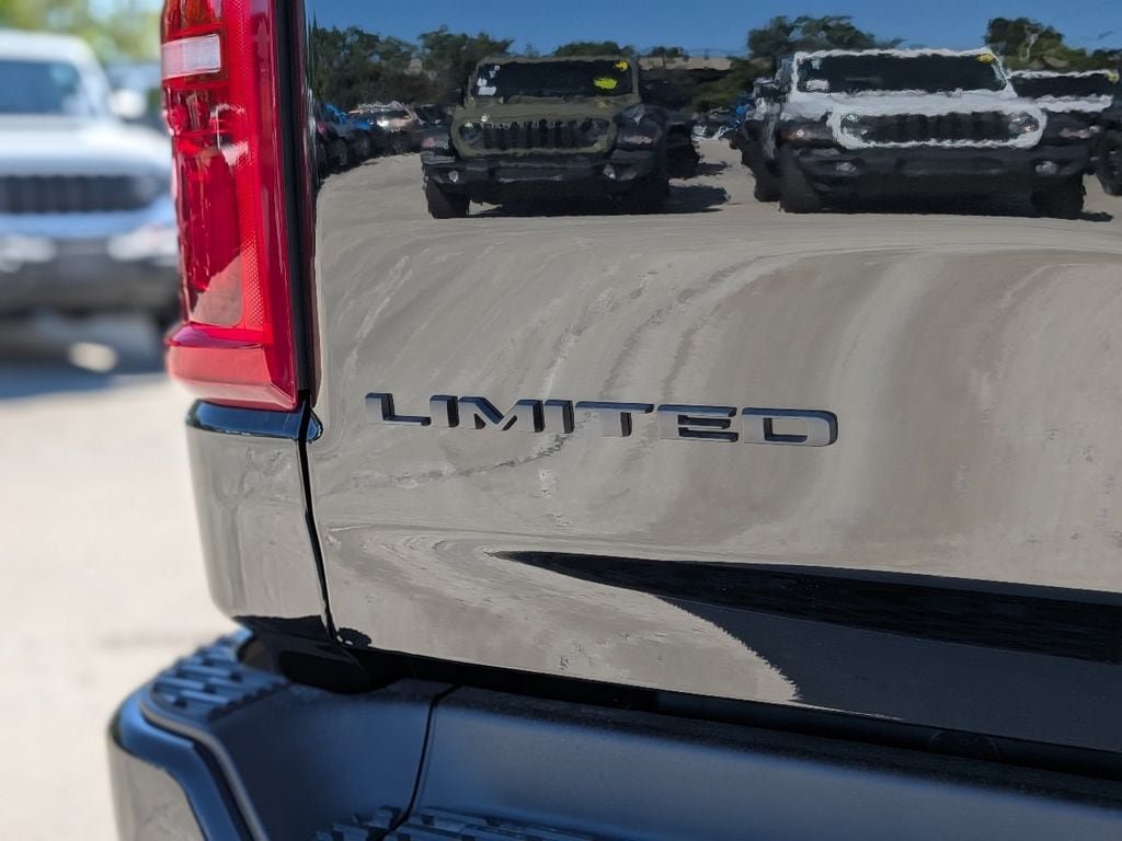 New 2027 RAM 1500 Limited AWD/4WD image 12