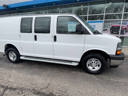 Certified 2024 Chevrolet Express 2500 w/ Driver Convenience Package image 9