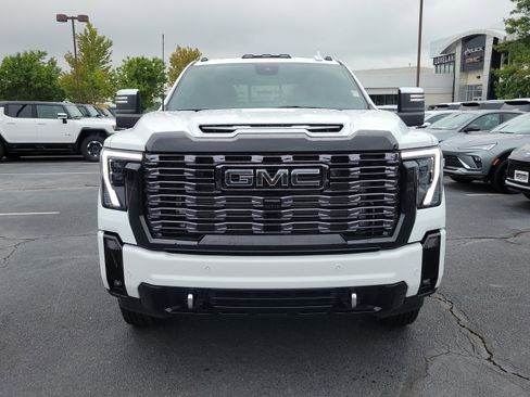 New 2025 GMC Sierra 3500 Denali Ultimate image 8