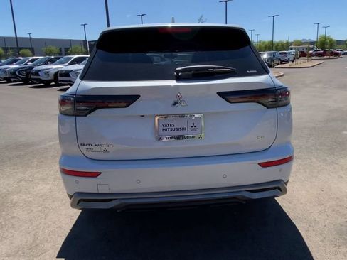New 2026 Mitsubishi Outlander SE AWD/4WD image 7
