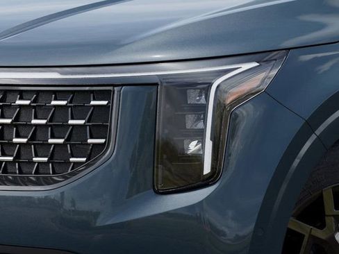 New 2026 Kia Carnival SX w/ SX Dark Edition Package image 11