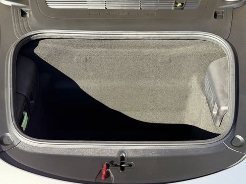 Certified 2019 Porsche 911 Carrera 4S image 19