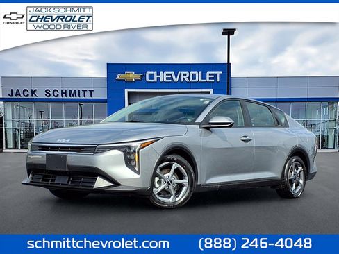 Used 2025 Kia K4 FWD image 1