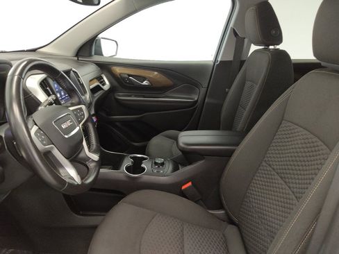 Used 2020 GMC Terrain SLE w/ Driver Convenience Package FWD image 17