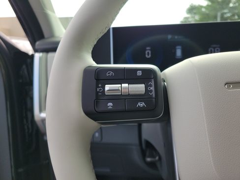 Used 2026 Hyundai Santa Fe SEL w/ Tow & Go Package AWD/4WD image 23