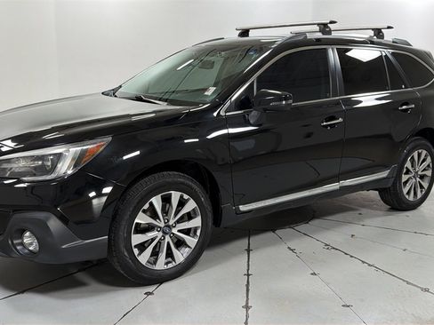 Used 2019 Subaru Outback 3.6R Touring w/ Popular Package #3A image 1