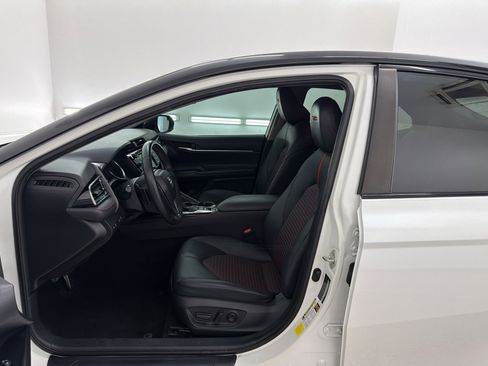Used 2020 Toyota Camry TRD FWD image 5