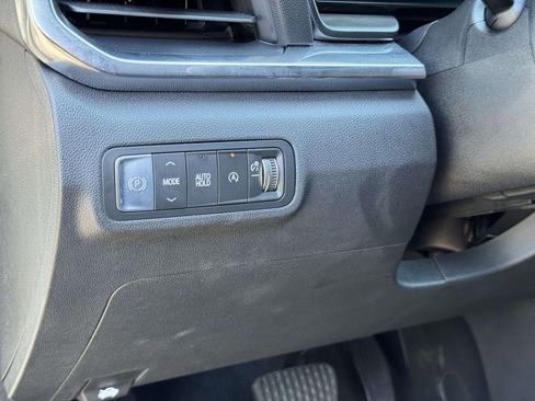 Used 2026 GMC Terrain Elevation FWD image 9