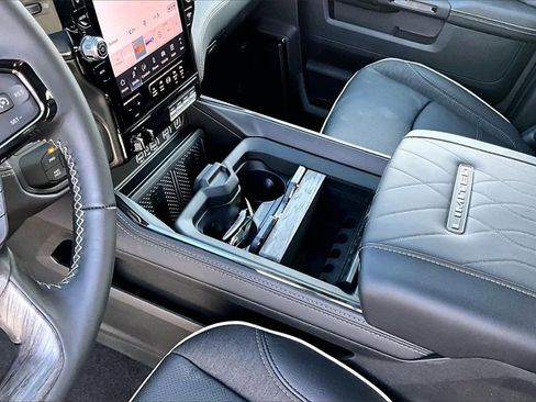 New 2026 RAM 2500 Limited w/ Towing Technology Group image 8