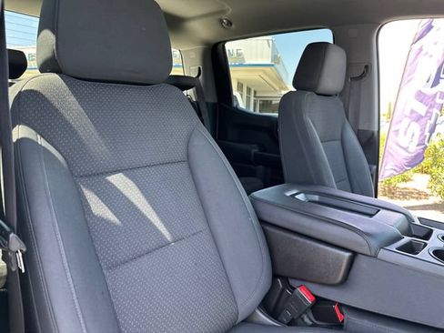 Certified 2020 Chevrolet Silverado 1500 Custom w/ Custom Value Package RWD image 32