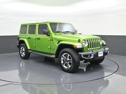 Used 2019 Jeep Wrangler Unlimited Sahara AWD/4WD image 22