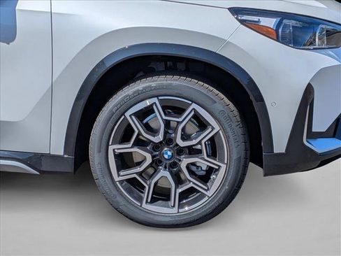 New 2026 BMW X1 xDrive28i w/ Technology Package AWD/4WD image 10