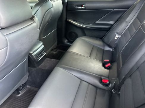 Used 2014 Lexus IS 350 w/ F Sport Package RWD image 4