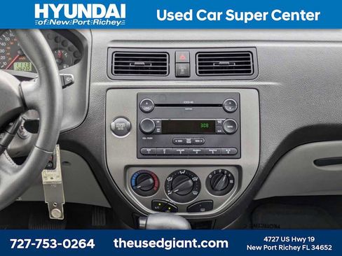 Used 2007 Ford Focus S image 17