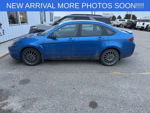 Used 2010 Ford Focus SES FWD image 5