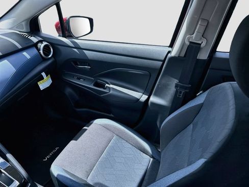 Used 2024 Nissan Versa SV w/ Trunk Package FWD image 5