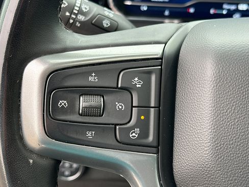 Used 2024 Chevrolet Silverado 2500 LTZ w/ LTZ Premium Package image 35